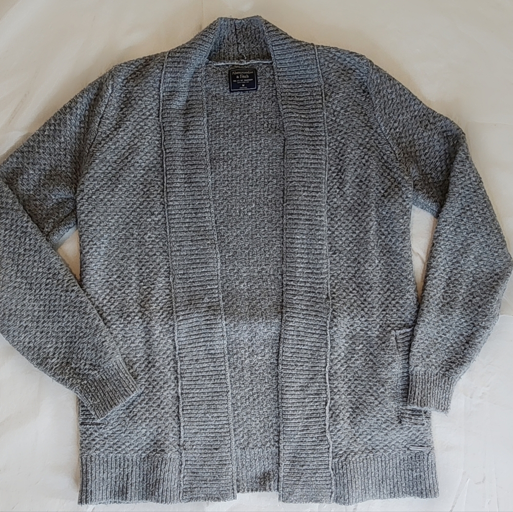 Abercrombie & Fitch Gray Cozy Cardigan Sweater Size M